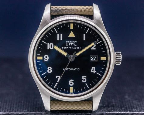 iwc pilots tribute to mark.